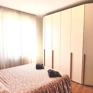 perugia-elegante-appartamento-panoramico.hotels-perugia.com/